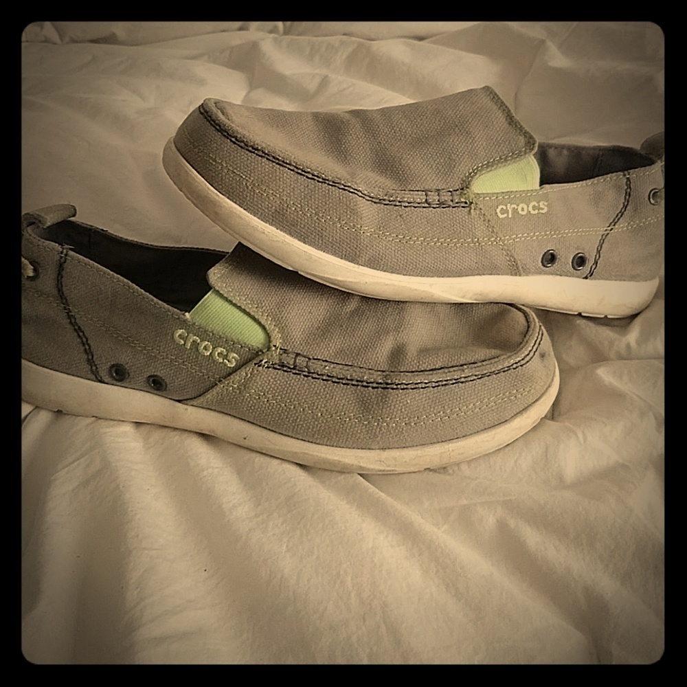 Crocs Grey Walu deck shoes